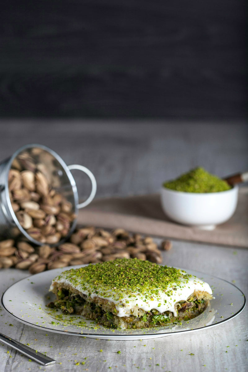 Pistachio Cream Spread: 8 Delicious Ways to Use It at Home in 2026
