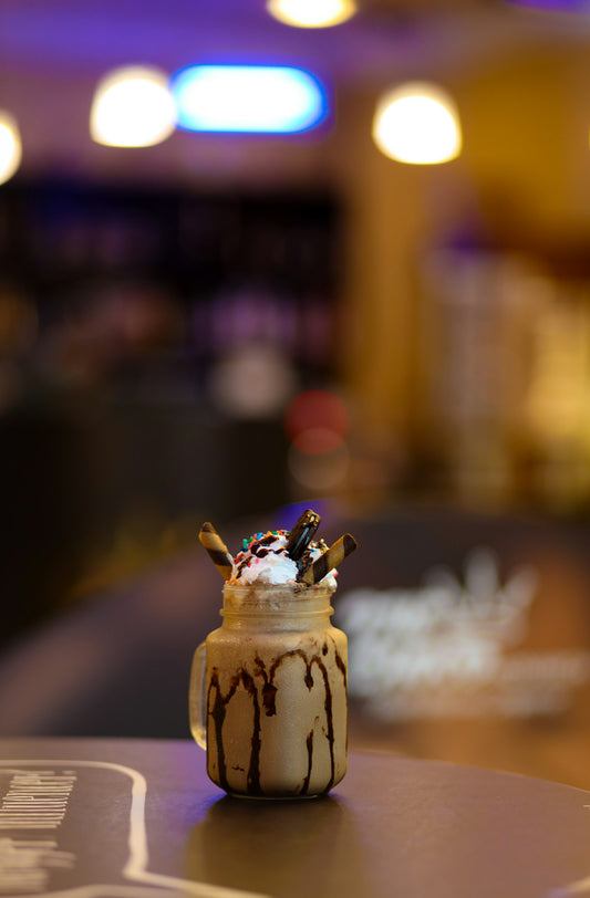 Indulgent dessert in a jar — pistachio cream spread recipe inspiration