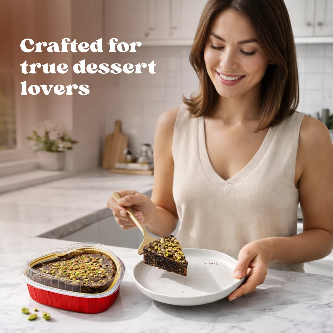 Dubai Pistachio Brownie with Kataifi – Heart Shaped 10 oz Tray