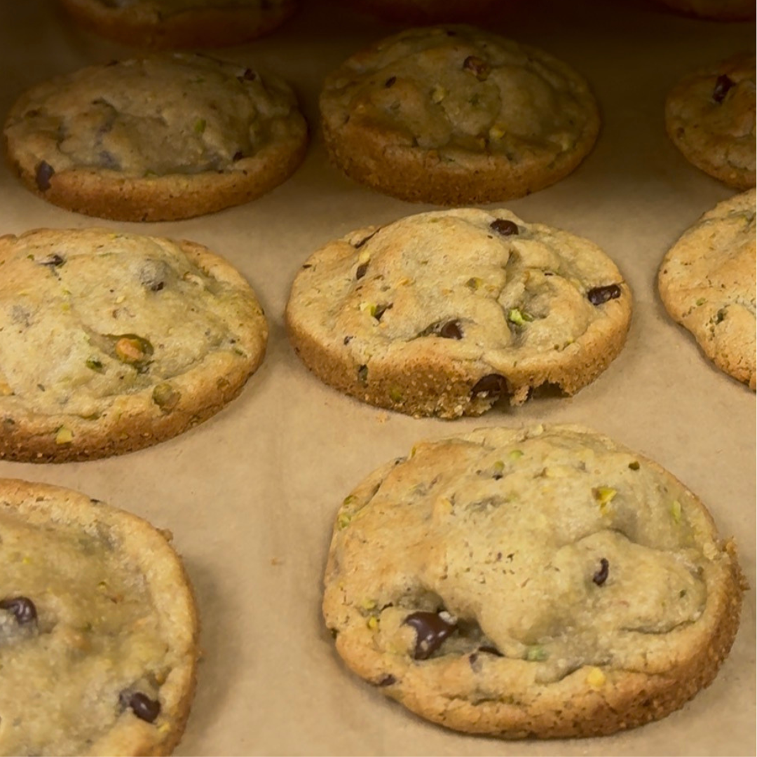 Dubai Chocolate Chip Cookies – Ultra-Rich Premium Cookies (4 Pack)